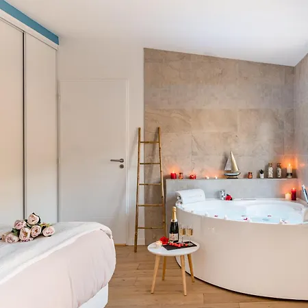 Vila Le Patio D'arlou & - Relaxant Et Romantique Fabrezan
